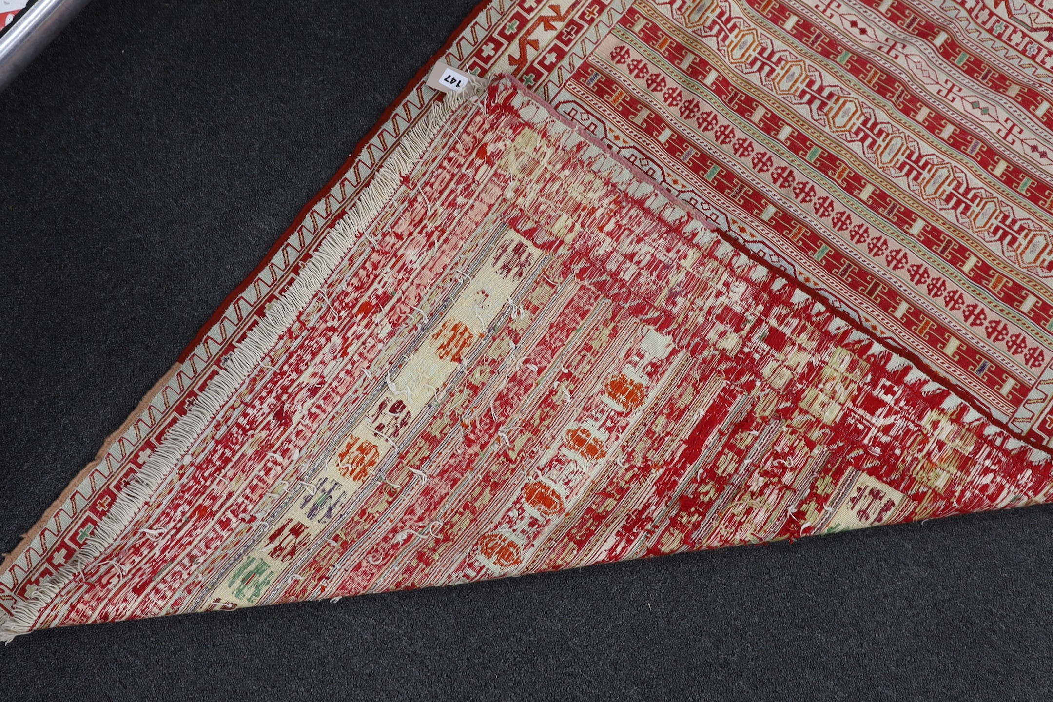 A Soumak part silk rug, 140 x 96cm